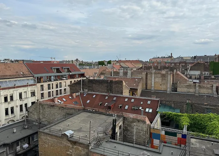 Apartament Rustic Downtown 106 M2 *