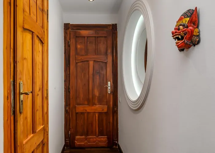 Rustic Downtown 106 M2 Apartament *