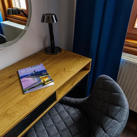 Rustic Downtown 106 M2 Apartmán *